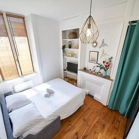 Les Tuileries - Cosy For People - Valmy * Лион